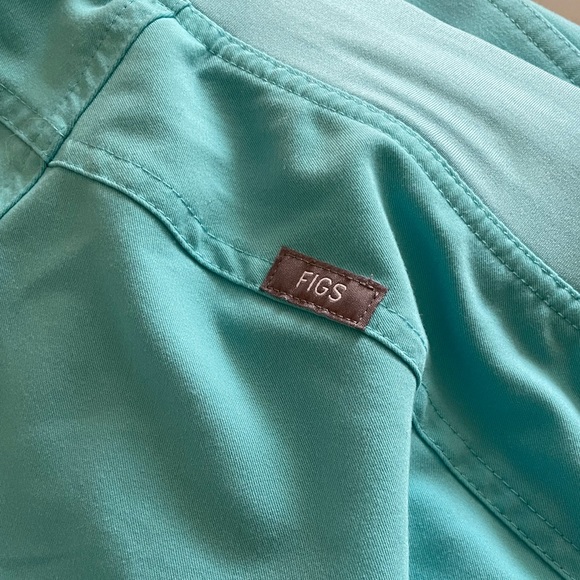 Figs XXL Livingston pants in neon blue - Picture 5 of 6